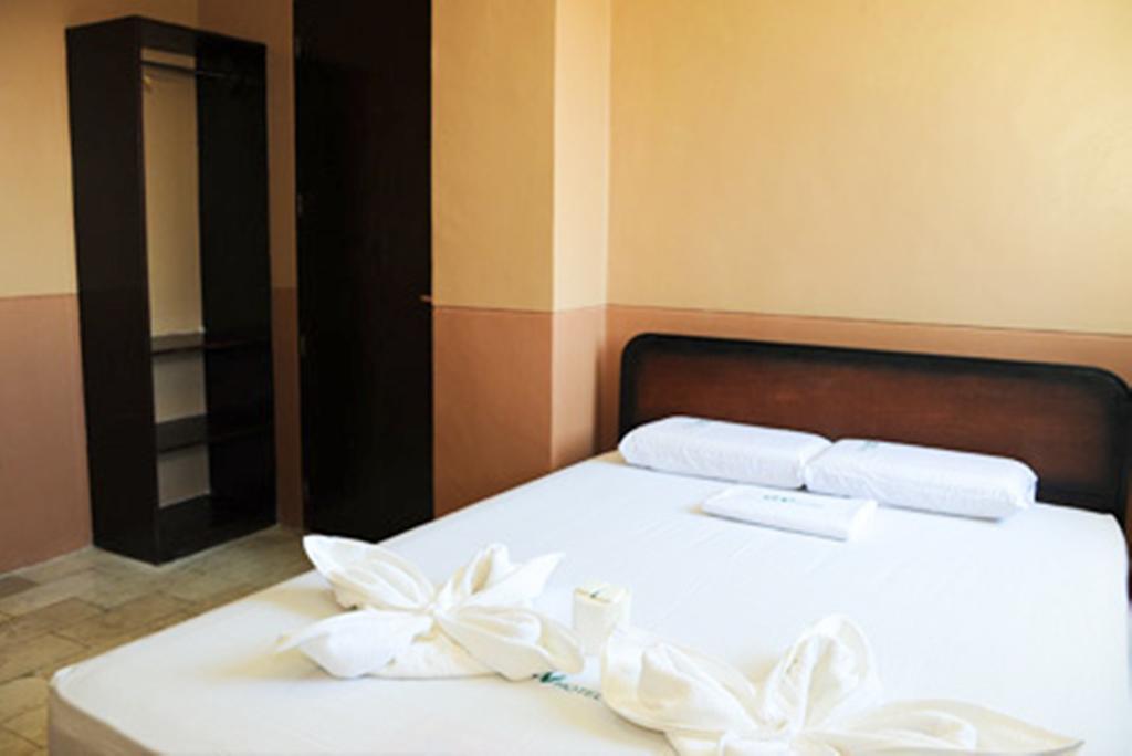 Gv Hotel - Camiguin Mambajao Rom bilde